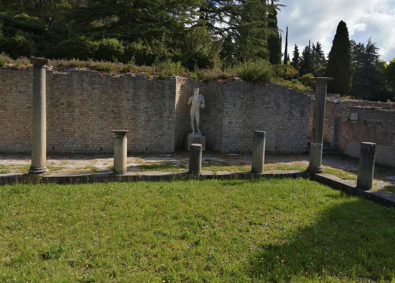 AU VILLADIOR - Vaison la Romaine Exterior foto